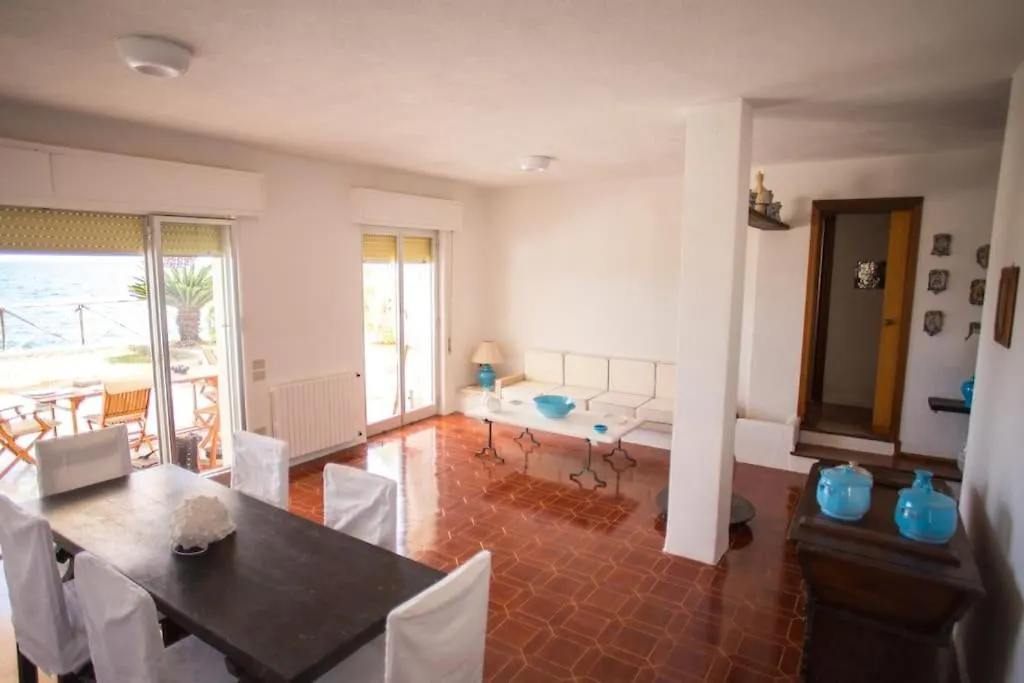 Villa Sul Mare Palermo Italy